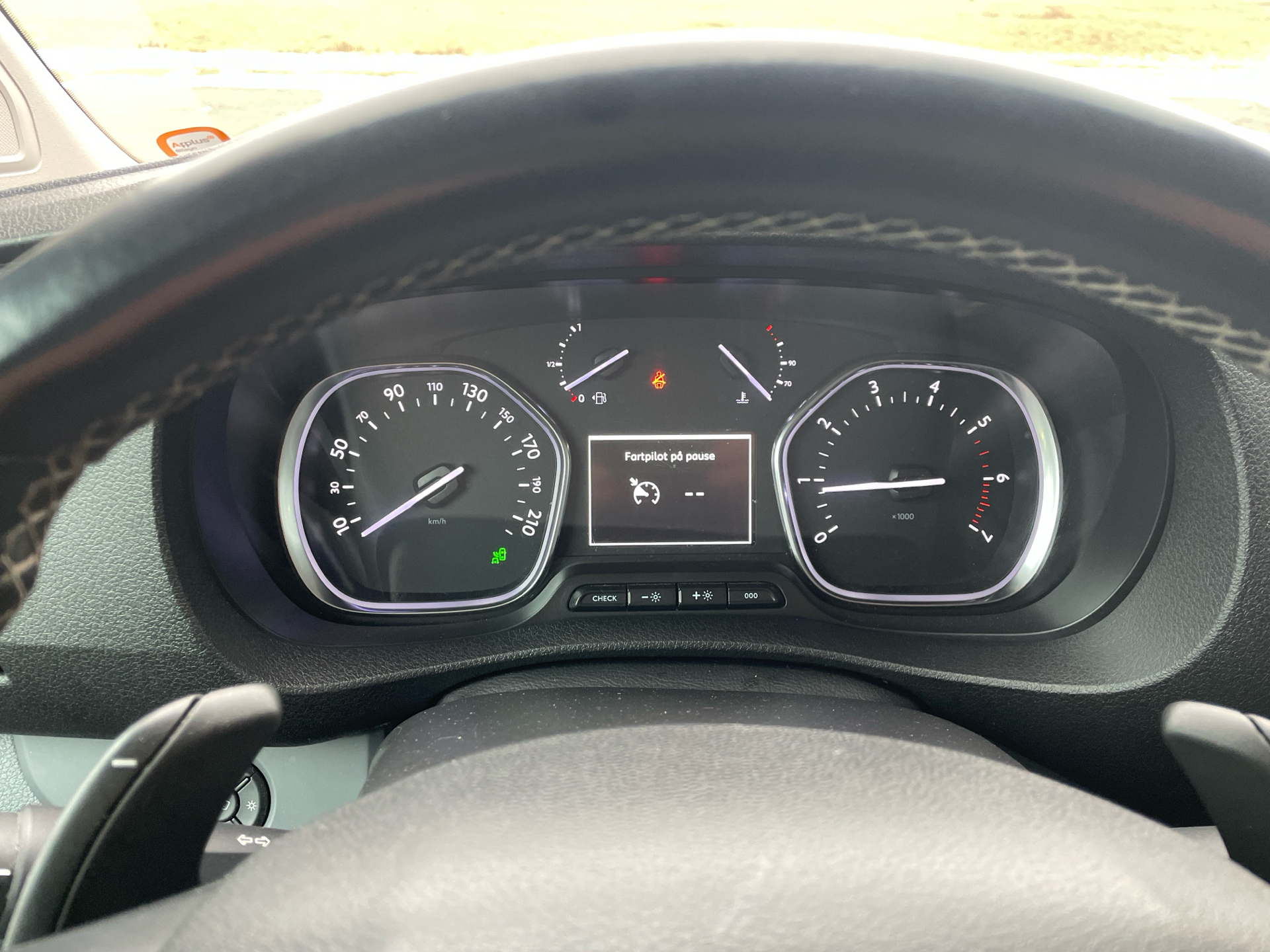 Billede af Peugeot Expert L3 2,0 BlueHDi Ultimate EAT6 180HK Van 6g Aut.