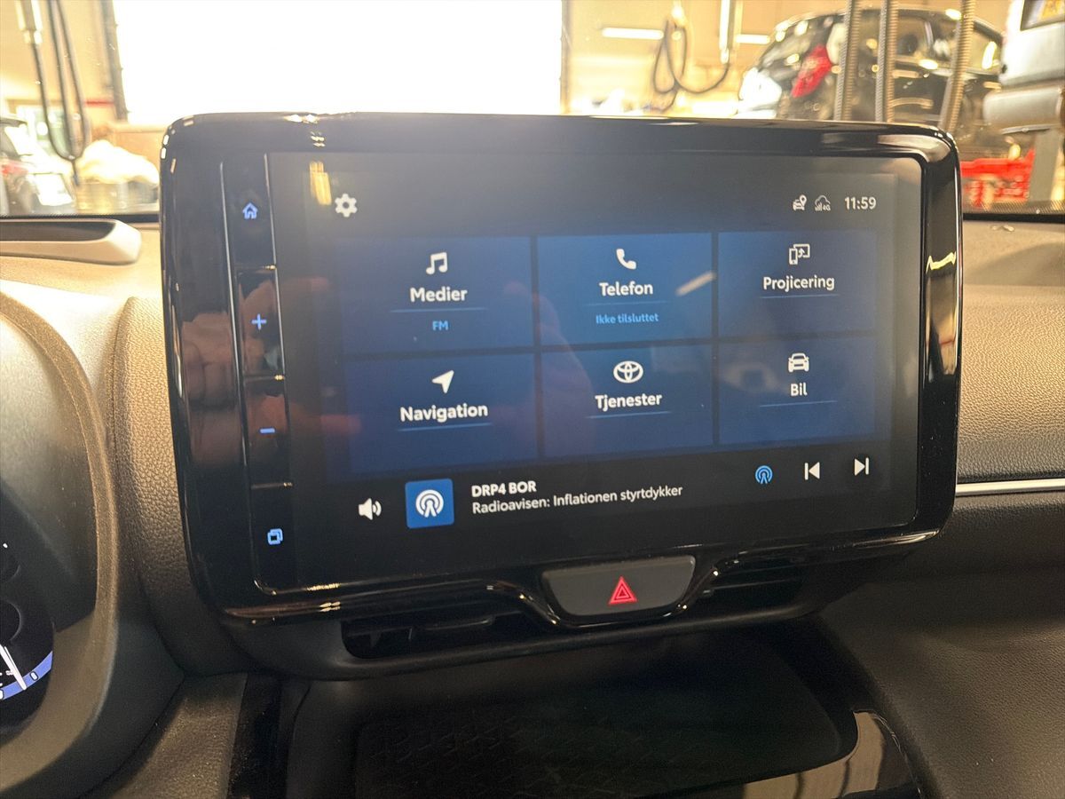 Billede af Toyota Yaris Cross 1,5 Hybrid Style 116HK 5d Trinl. Gear