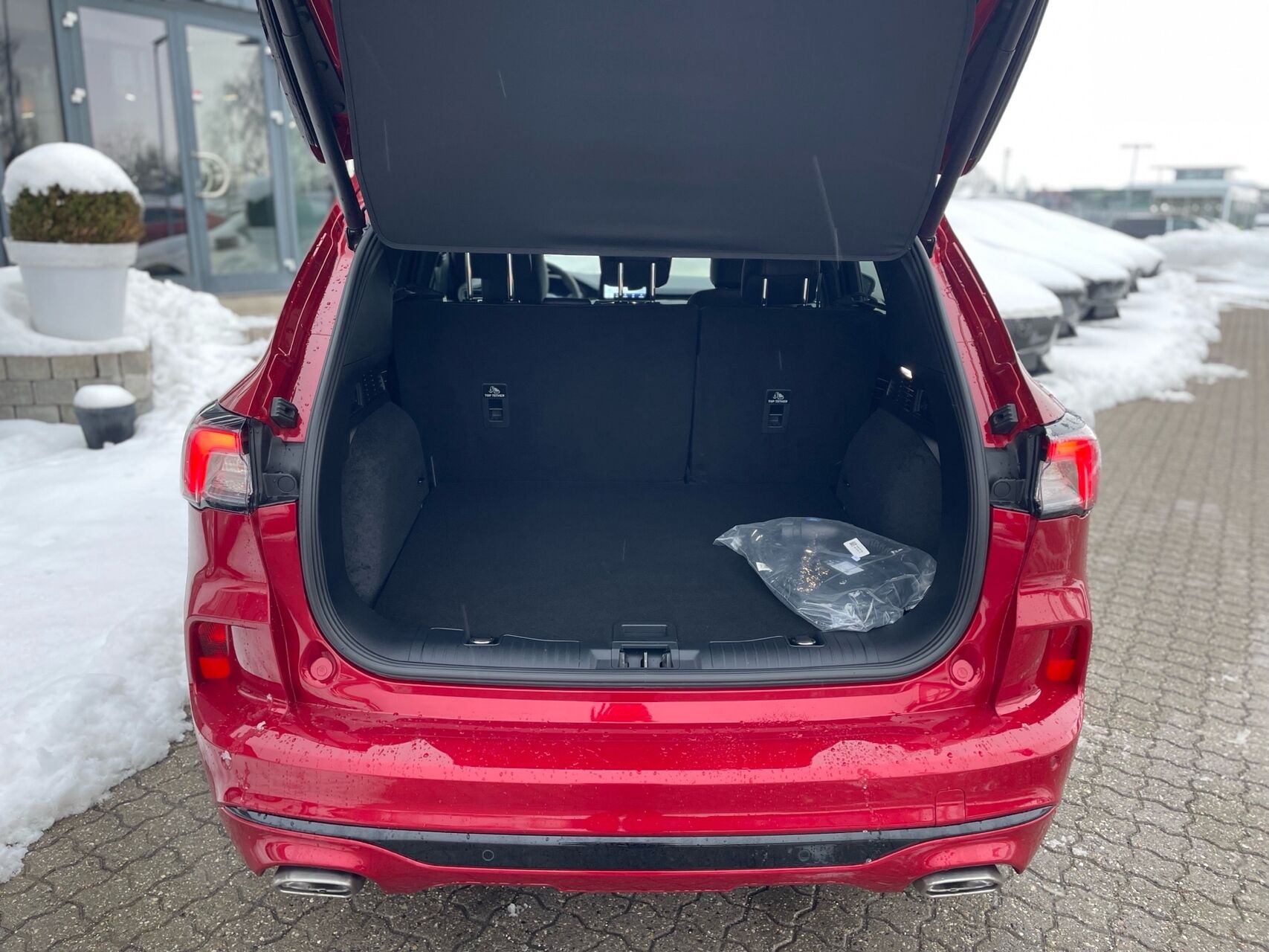 Billede af Ford Kuga 2,5 Plugin-hybrid ST-Line X CVT 225HK 5d Trinl. Gear