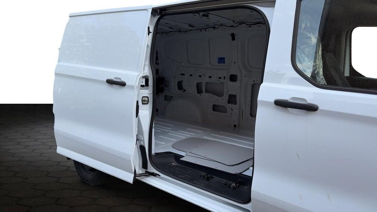 Billede af Ford Transit Custom 320 L2H1 2,0 EcoBlue Trend 136HK Van 6g