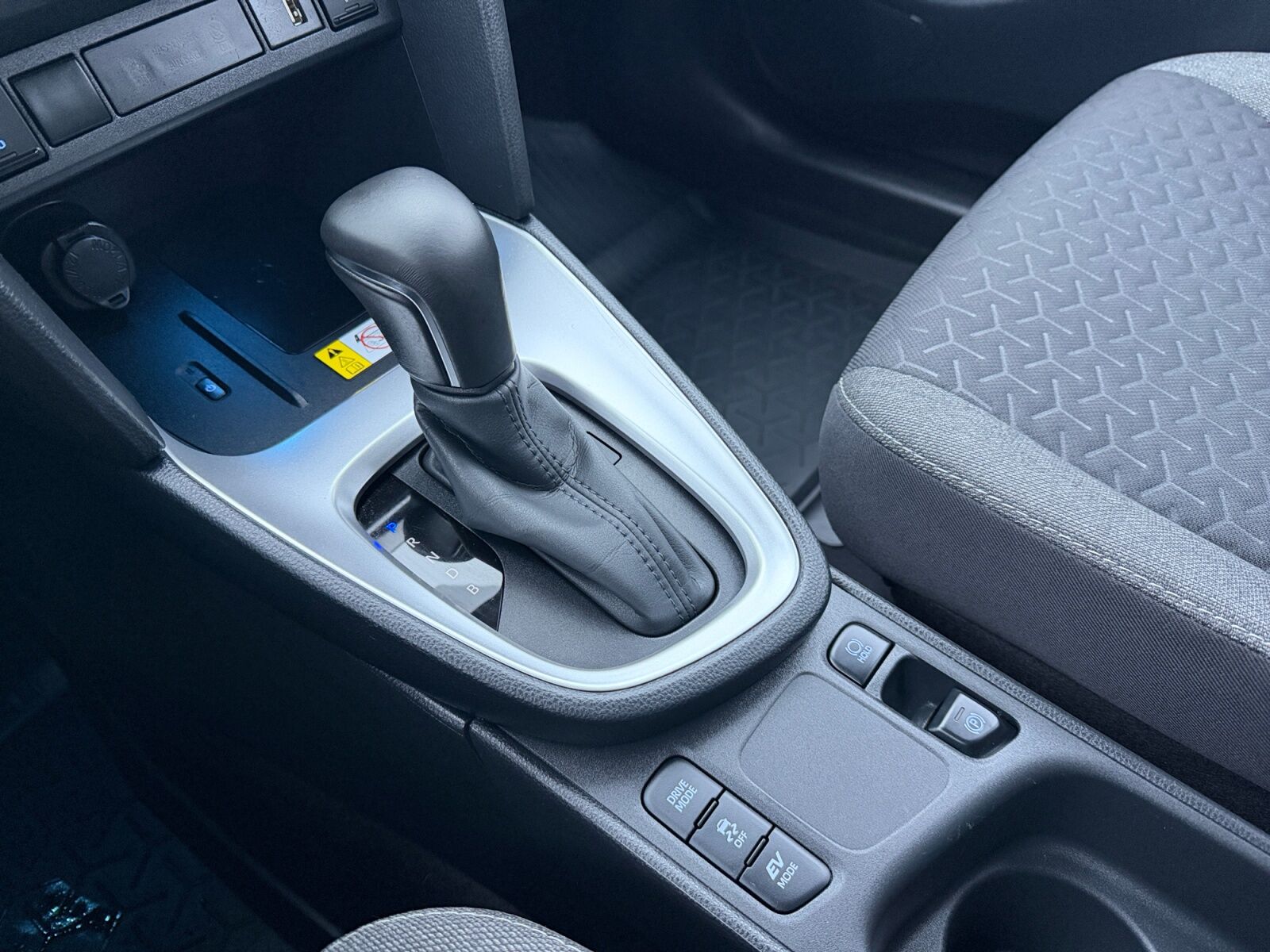 Billede af Toyota Yaris Cross 1,5 Hybrid Active Technology Plus 116HK 5d Trinl. Gear