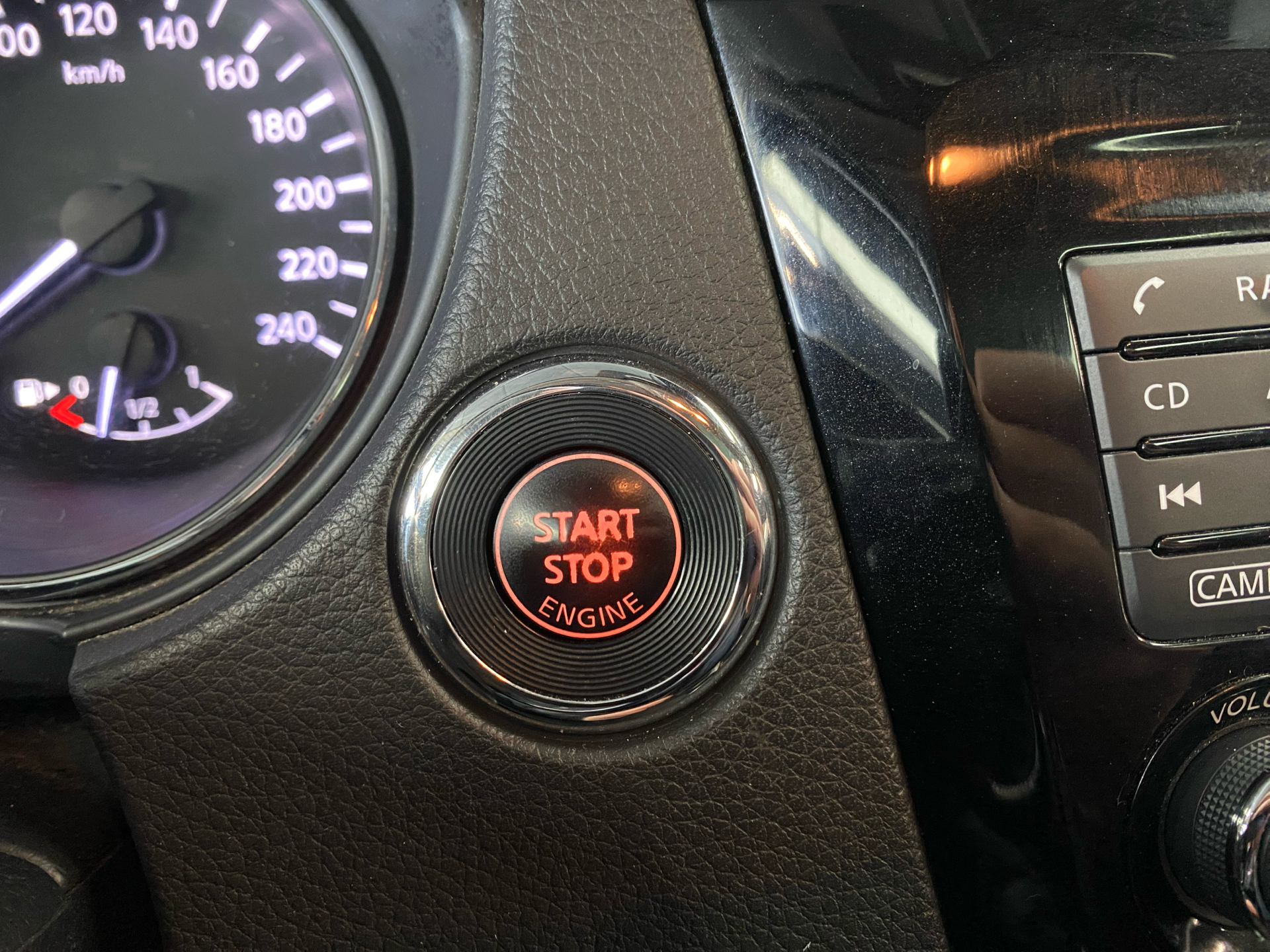 Billede af Nissan Qashqai 1,2 Dig-T N-Connecta 115HK 5d 6g