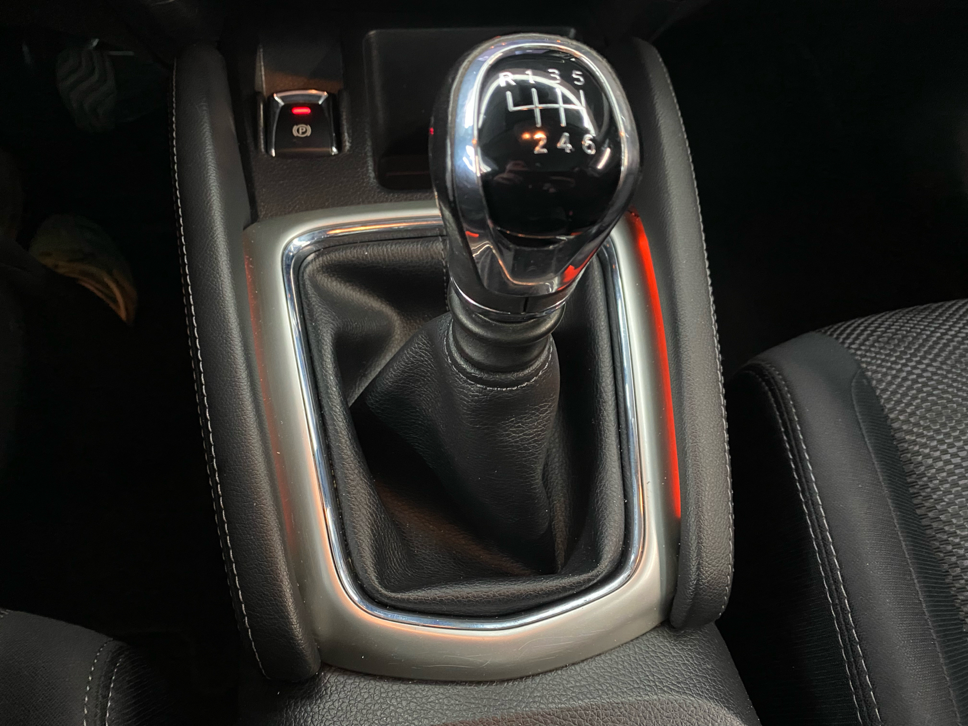 Billede af Nissan Qashqai 1,2 Dig-T N-Connecta 115HK 5d 6g