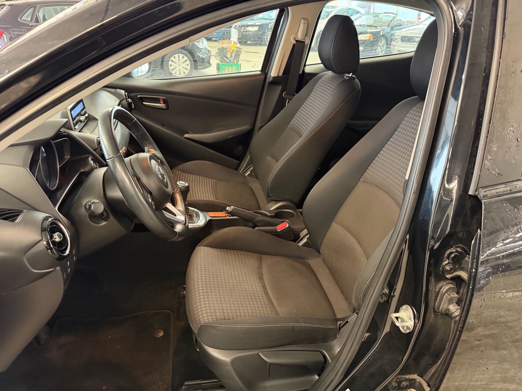 Billede af Mazda 2 1,5 Vision 90HK 5d