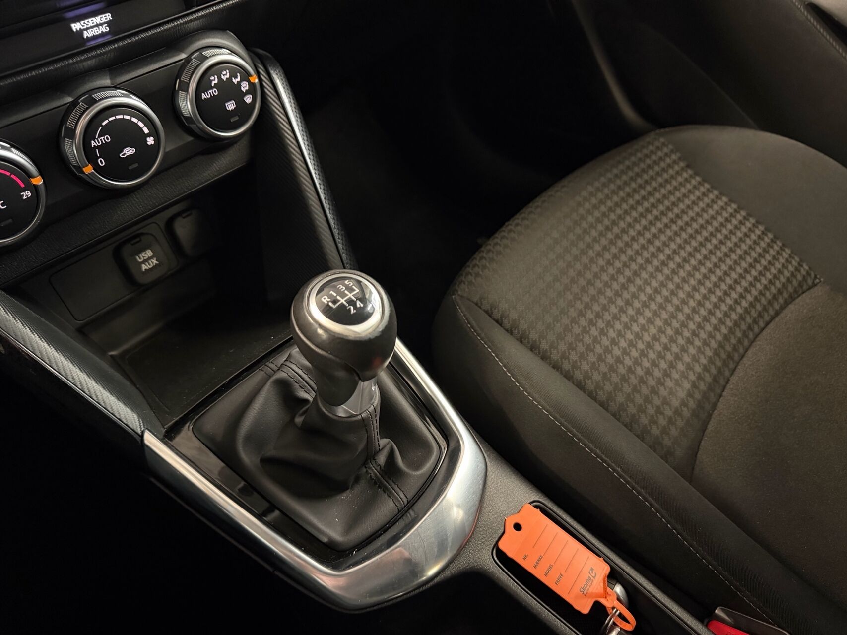 Billede af Mazda 2 1,5 Vision 90HK 5d