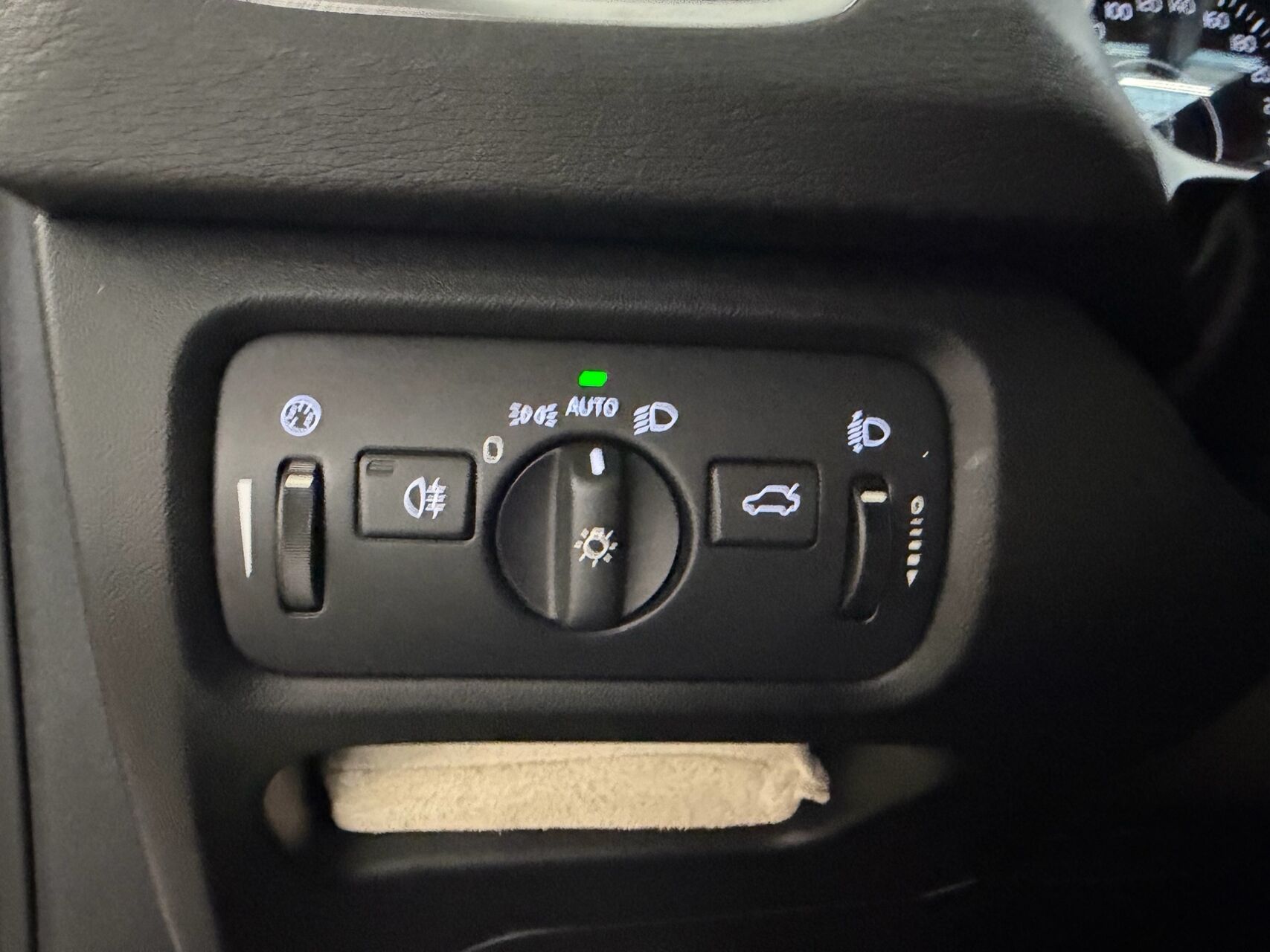 Billede af Volvo V40 2,0 D2 Eco Kinetic 120HK 5d 6g