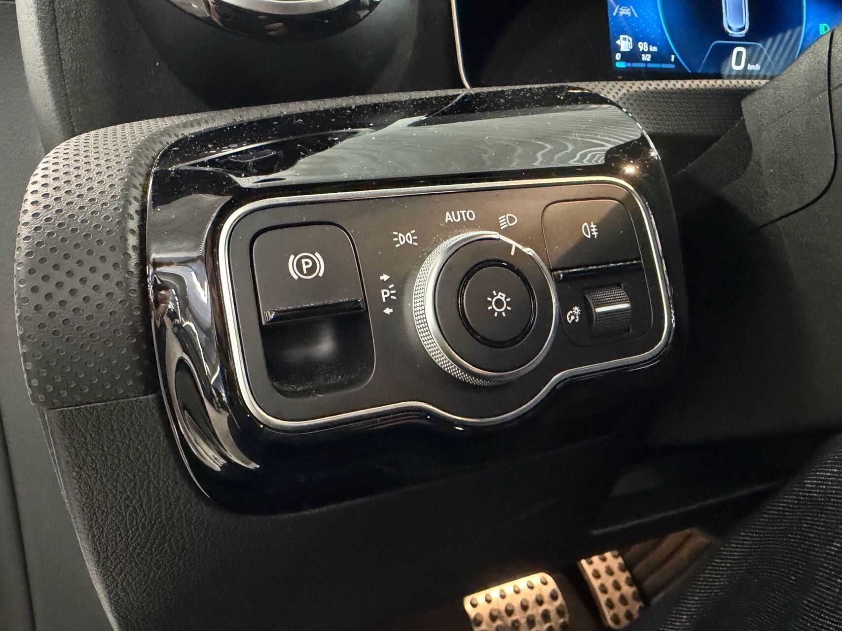 Billede af Mercedes-Benz A200 d 2,0 D AMG Line 8G-DCT 150HK 5d 8g Aut.