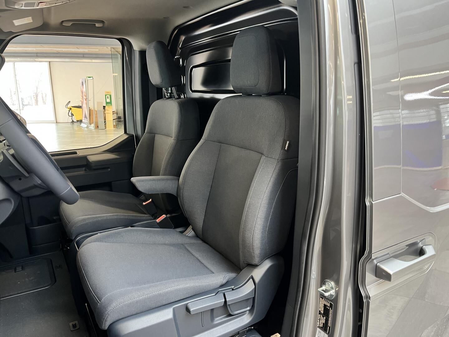 Billede af Kia PV5 Cargo L2H1 EL Long Range Work Pro 163HK Van Aut.