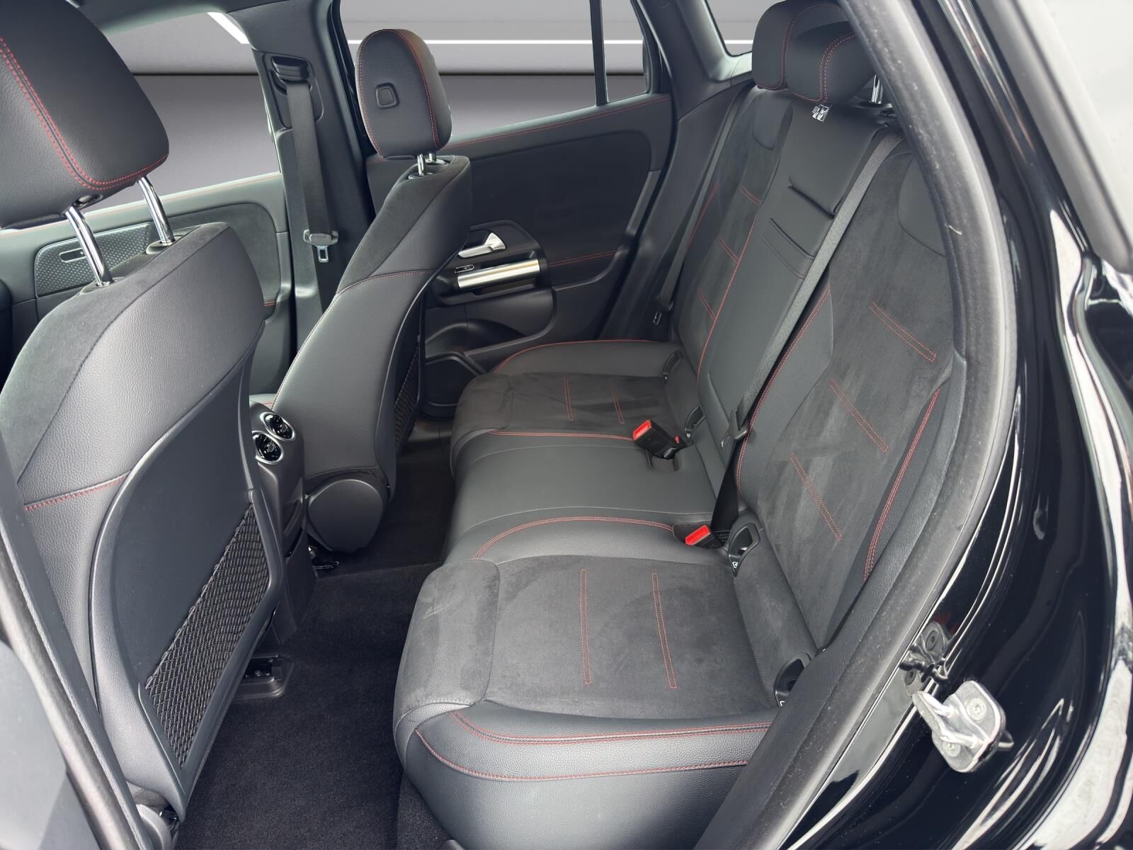 Billede af Mercedes-Benz EQA 250+ EL 190HK 5d Aut.