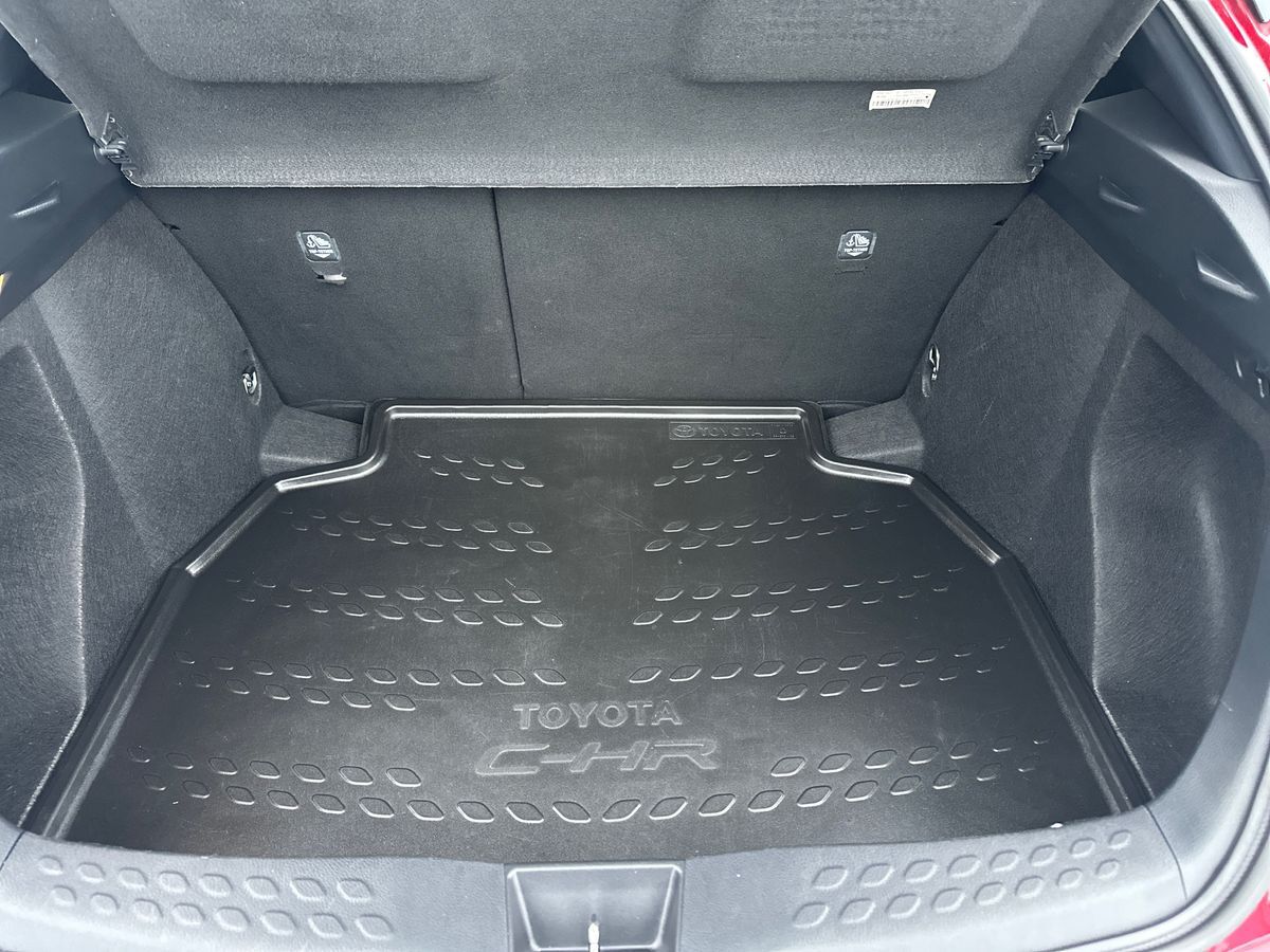 Billede af Toyota C-HR 1,8 Hybrid C-LUB Premium Selected Multidrive S 122HK 5d Aut.