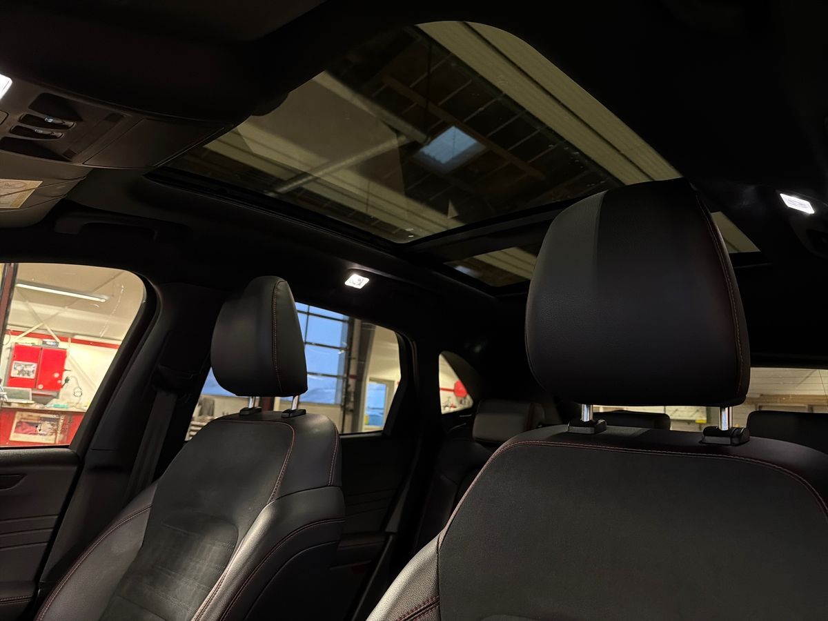 Billede af Ford Kuga 2,5 Plugin-hybrid ST-Line X CVT 225HK 5d Trinl. Gear