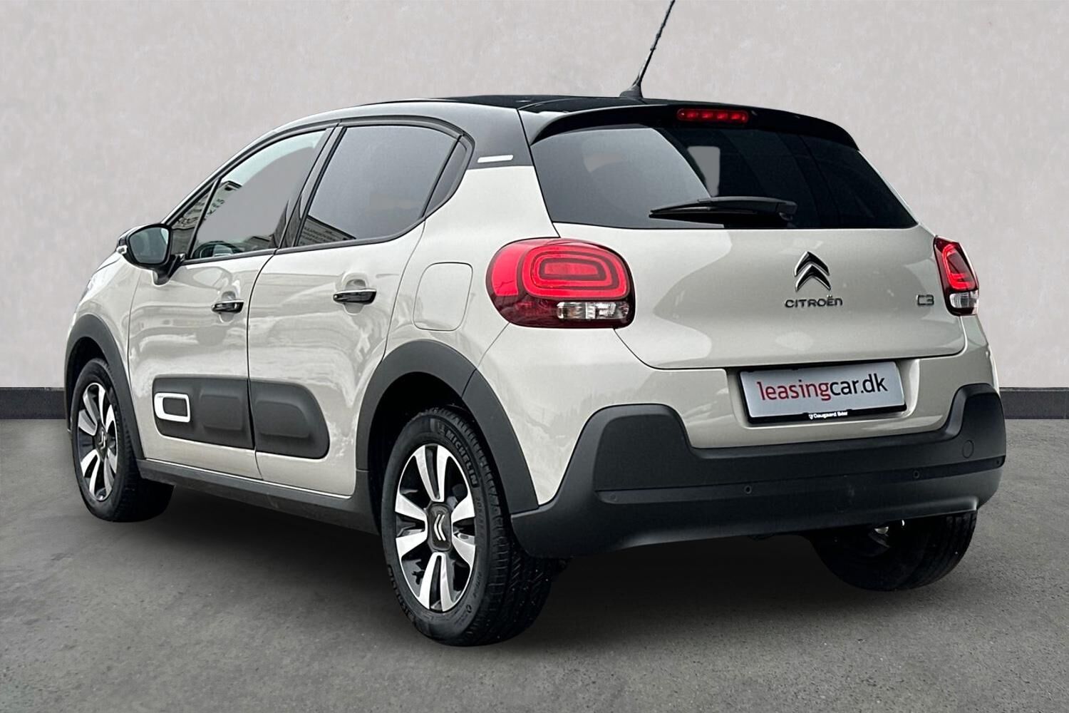 Billede af Citroën C3 1,2 PureTech Attraction 83HK 5d