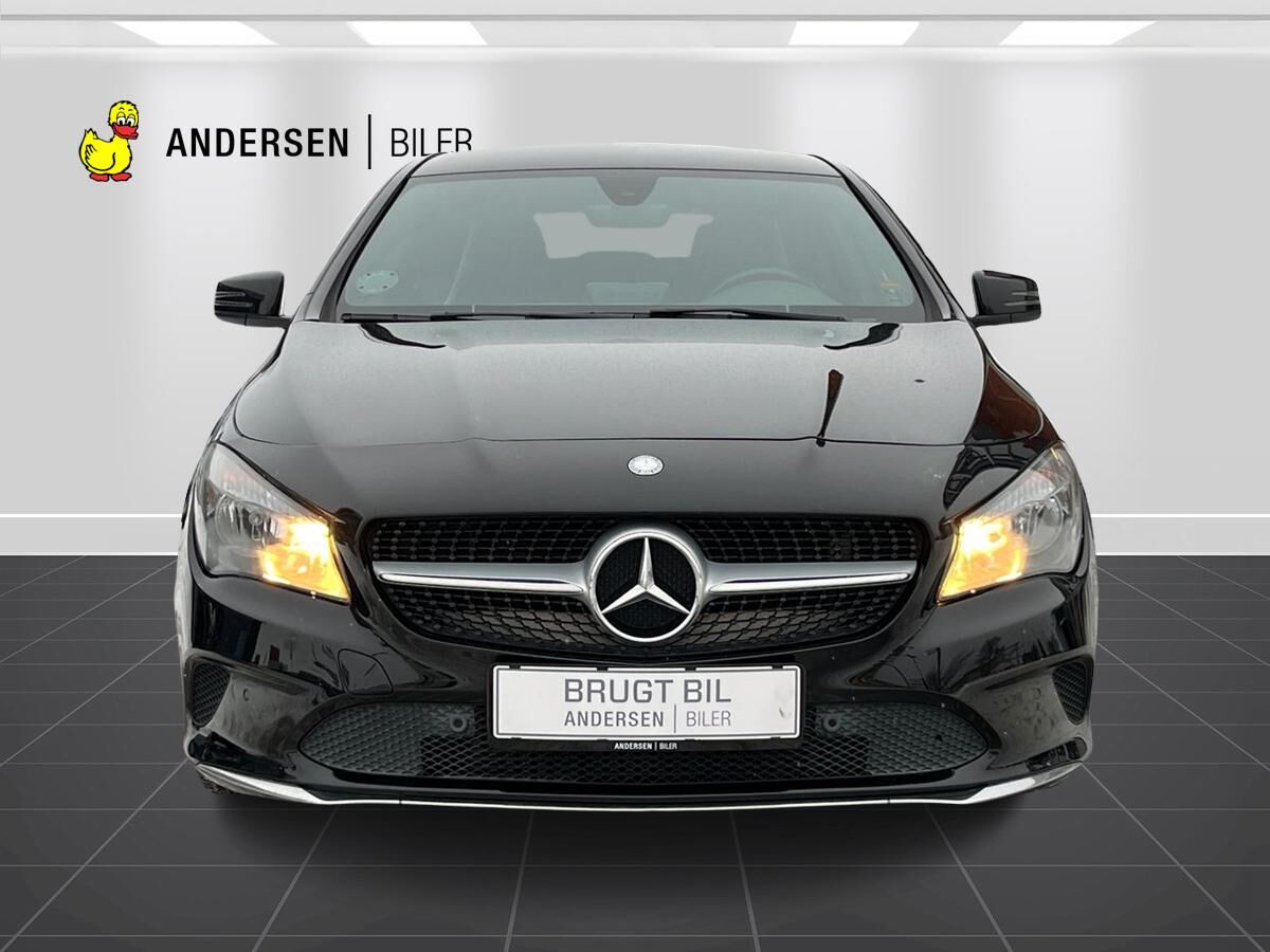 Billede af Mercedes-Benz CLA200 Shooting Brake 1,6 Progressive 7G-DCT 156HK Stc 7g Aut.
