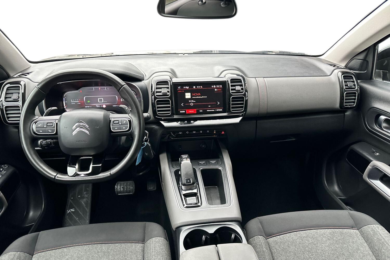 Billede af Citroën C5 Aircross 1,6 PureTech Platinum EAT8 start/stop 180HK 5d 8g Aut.