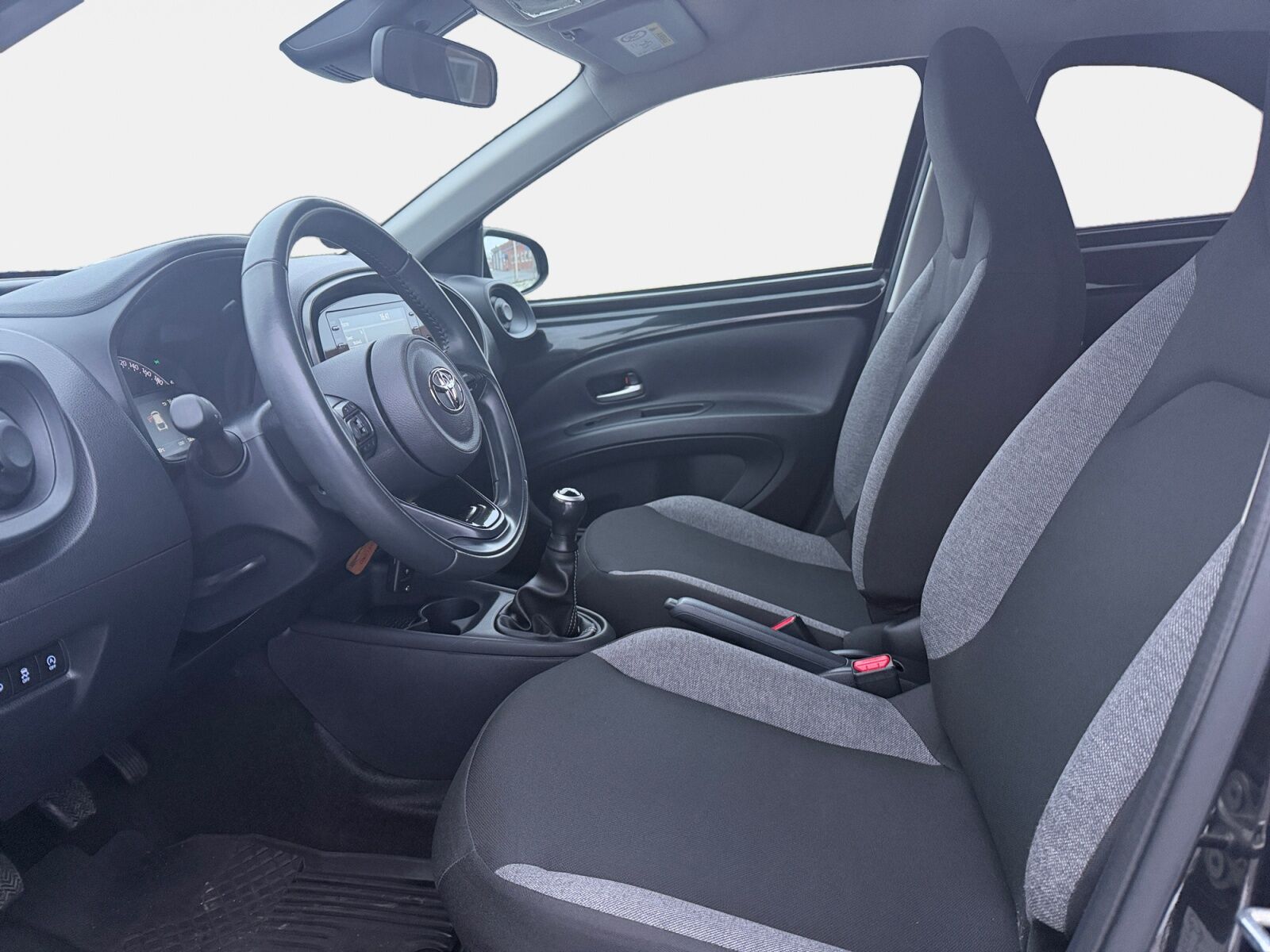 Billede af Toyota Aygo X 1,0 VVT-I Active 72HK 5d