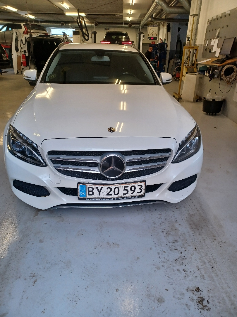 Billede af Mercedes-Benz C220 d T 2,1 D Progressive 9G-Tronic 170HK Stc Aut.