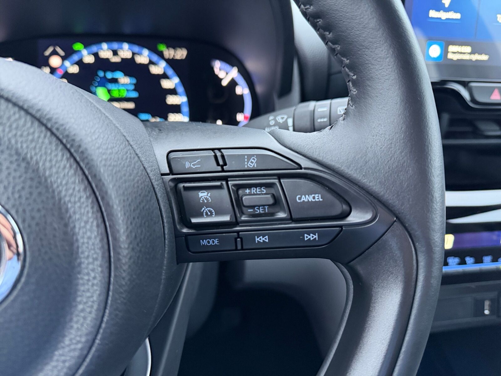 Billede af Toyota Yaris Cross 1,5 Hybrid Active Technology 116HK 5d Trinl. Gear