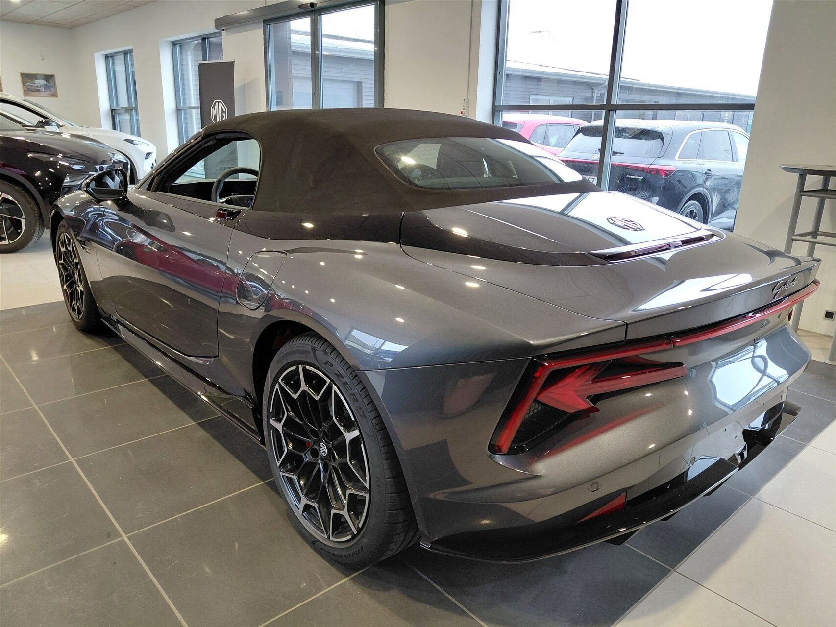 Billede af MG Cyberster EL Long Range Trophy 340HK Cabr. Aut.
