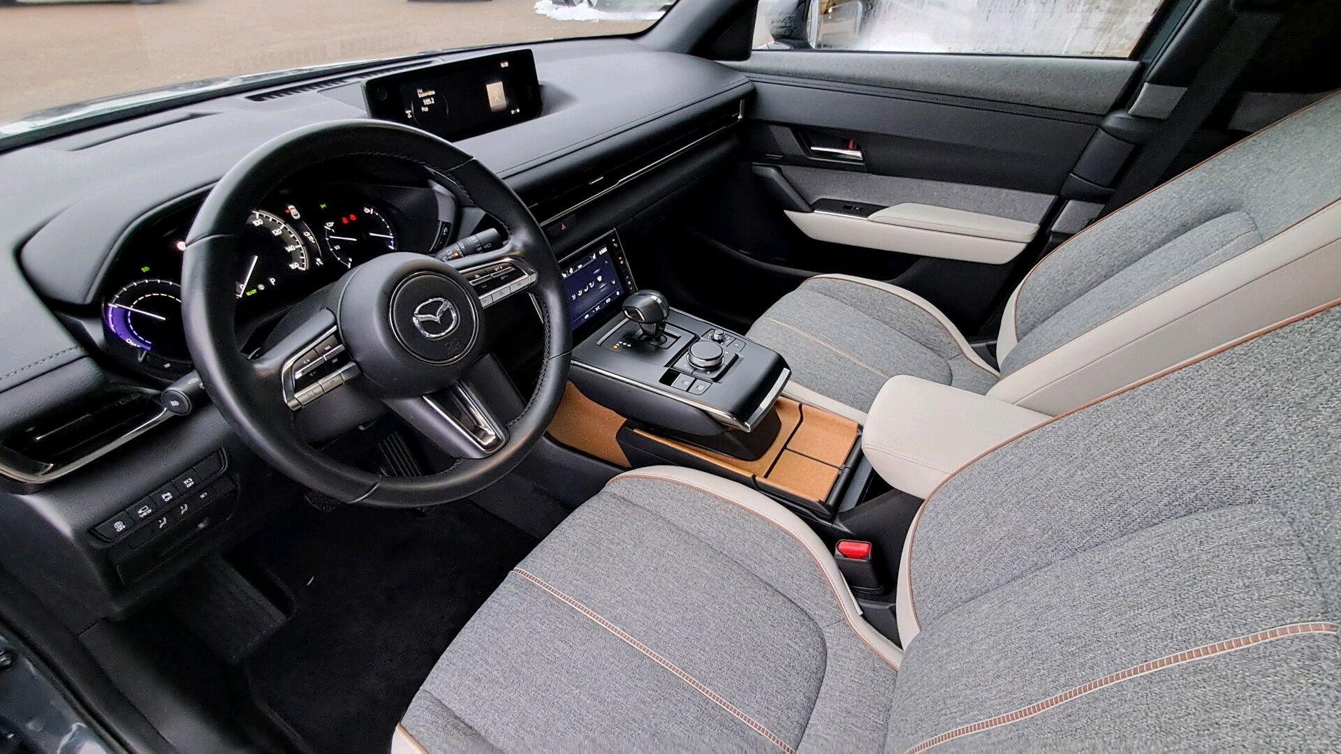 Billede af Mazda MX-30 e-Skyactiv Makoto 145HK 5d Aut.