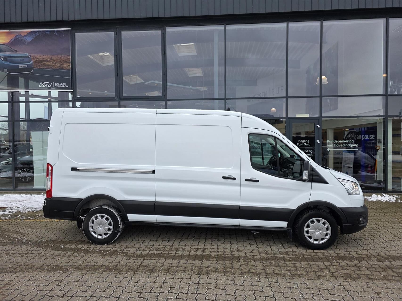 Billede af Ford Transit 350 L3H2 2,0 TDCi Trend 185HK Van 6g