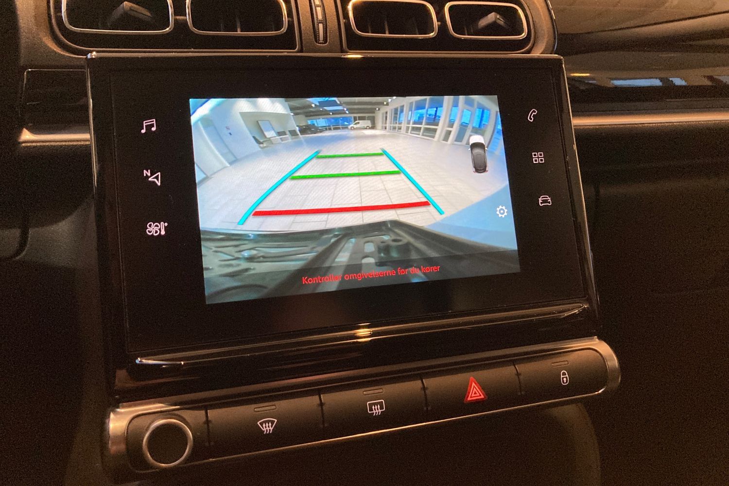 Billede af Citroën C3 1,2 PureTech Attraction 83HK 5d