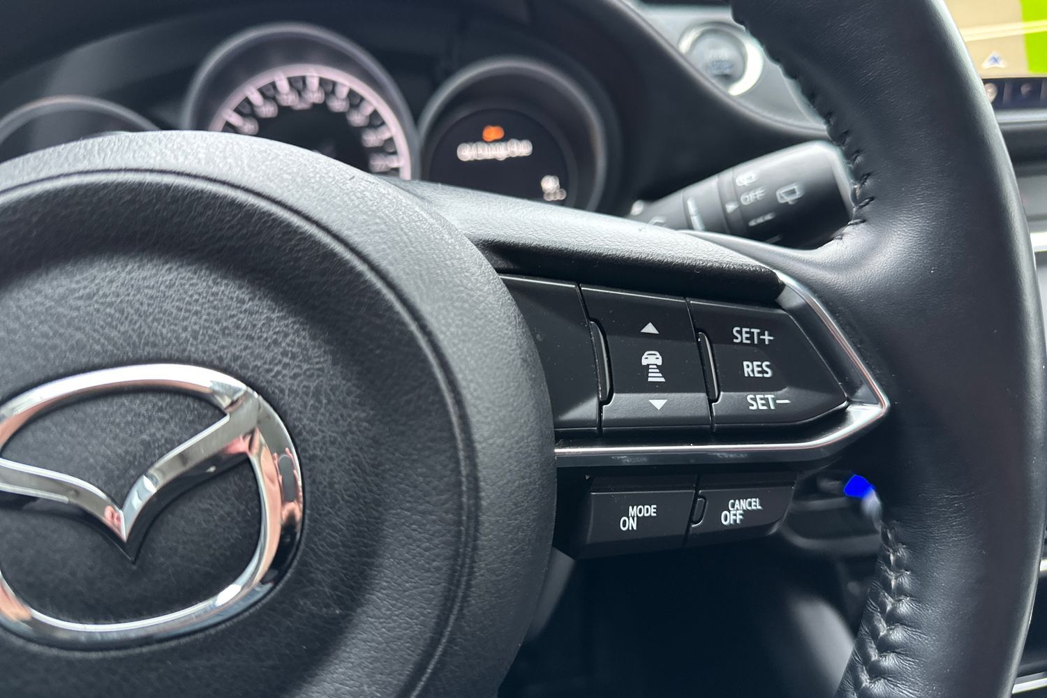 Billede af Mazda 6 2,0 Skyactiv-G Premium 165HK Stc 6g Aut.