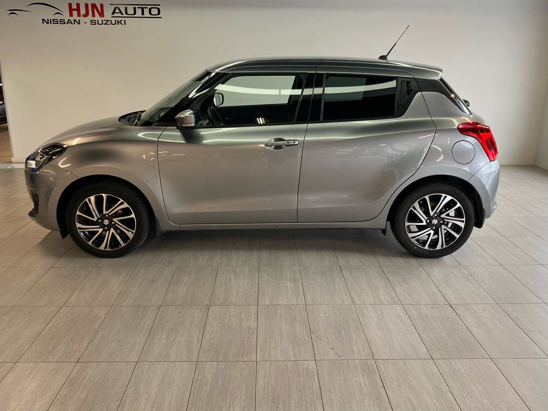 Billede af Suzuki Swift 1,2 Dualjet  Mild hybrid Exclusive AEB 83HK 5d