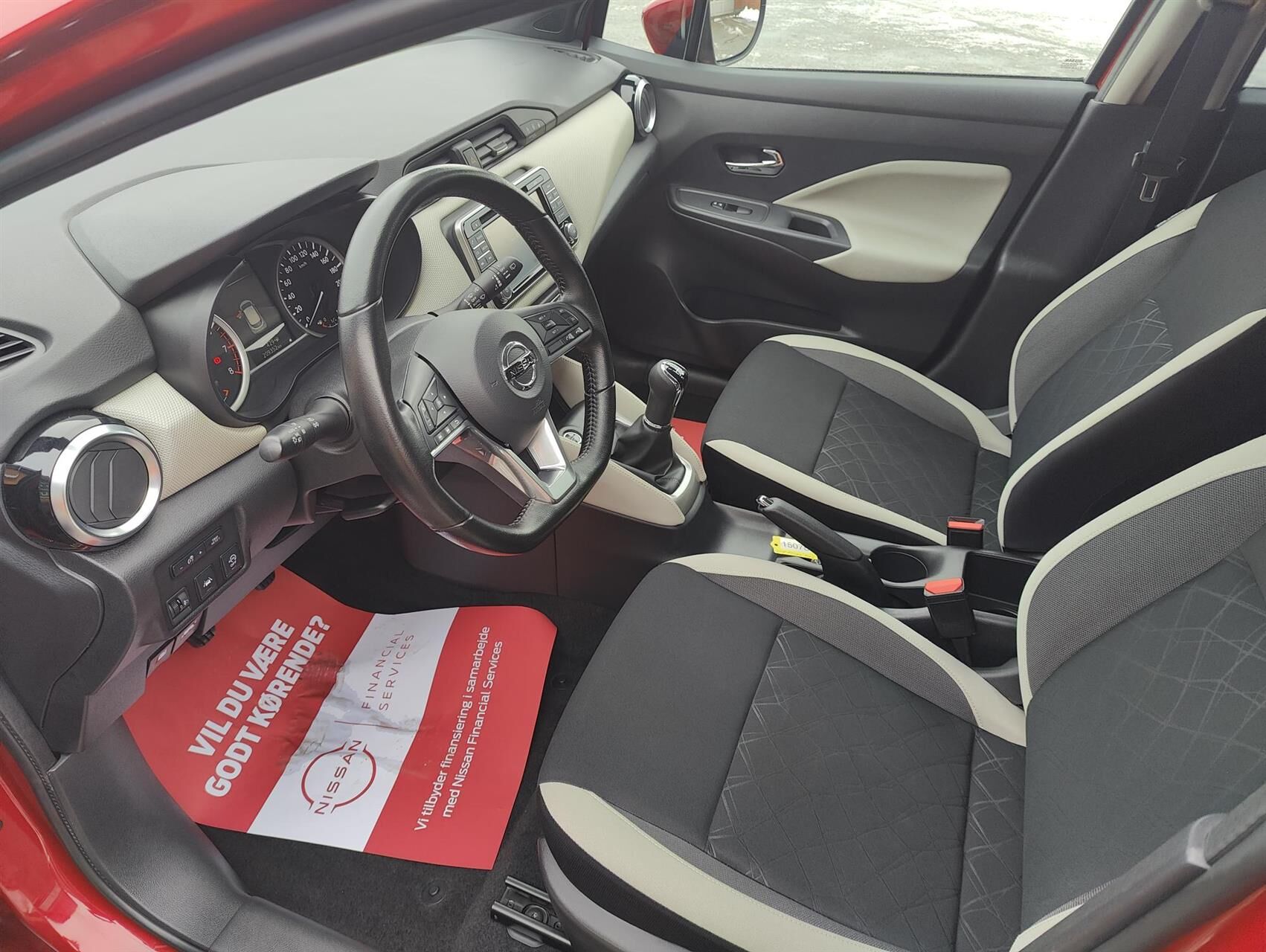 Billede af Nissan Micra 0,9 IG-T N-Connecta Start/Stop 90HK 5d