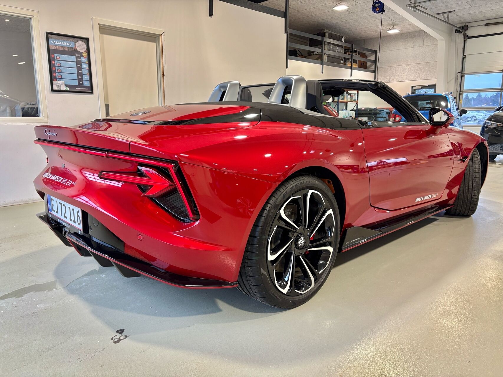 Billede af MG Cyberster EL Performance GT 4x4 510HK Cabr. Aut.