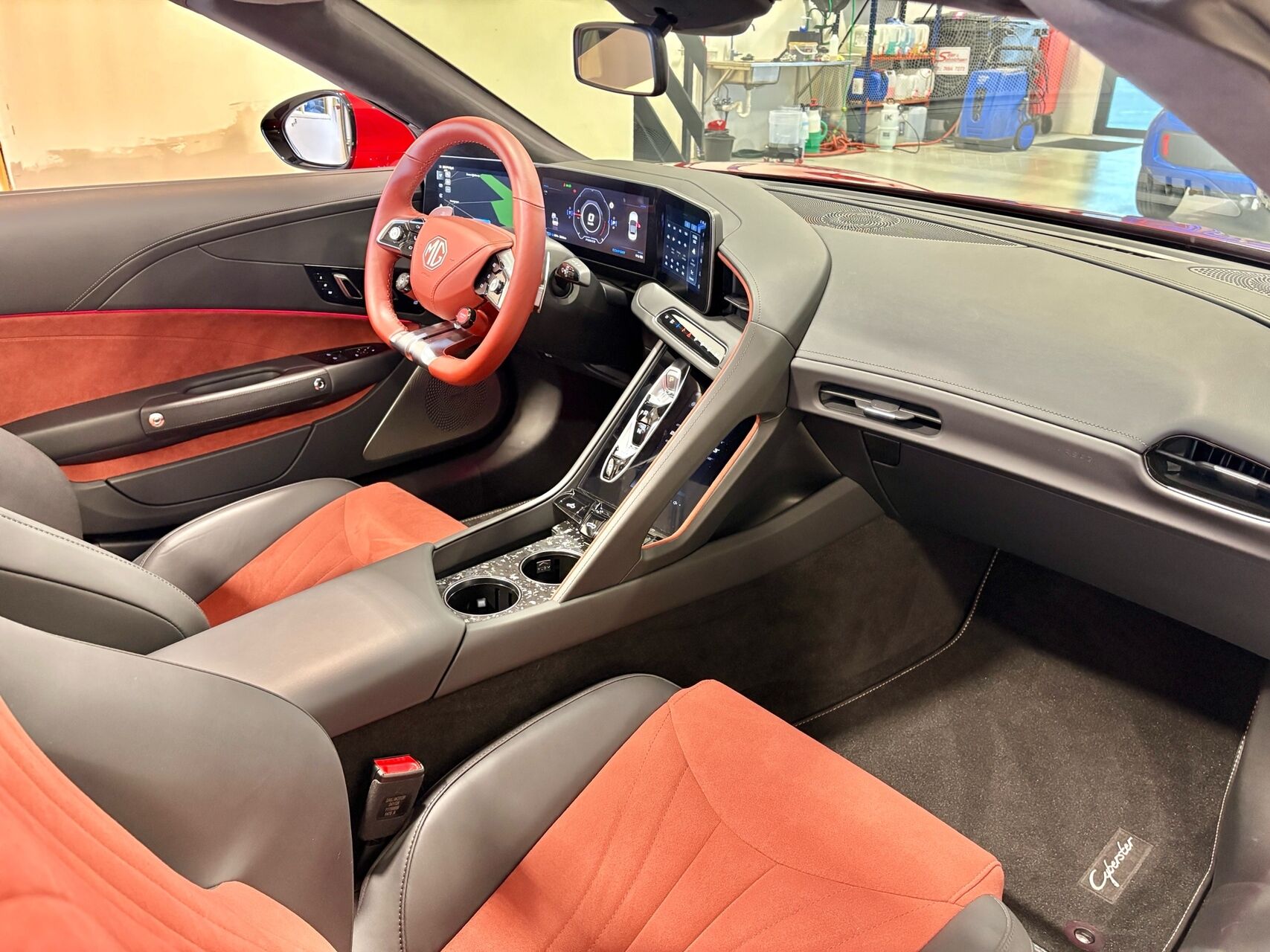 Billede af MG Cyberster EL Performance GT 4x4 510HK Cabr. Aut.