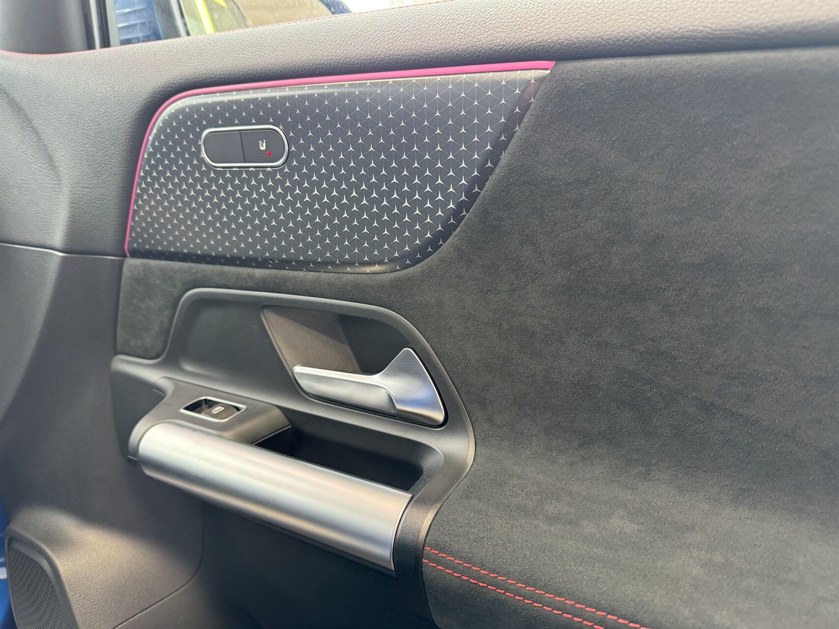 Billede af Mercedes-Benz EQA 250+ EL AMG Edition 190HK 5d Aut.