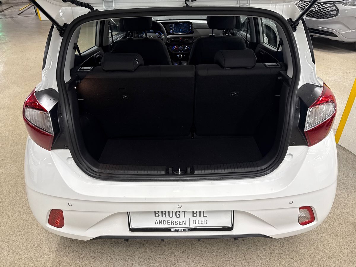 Billede af Hyundai i10 1,0 Essential AMT 63HK 5d Aut.