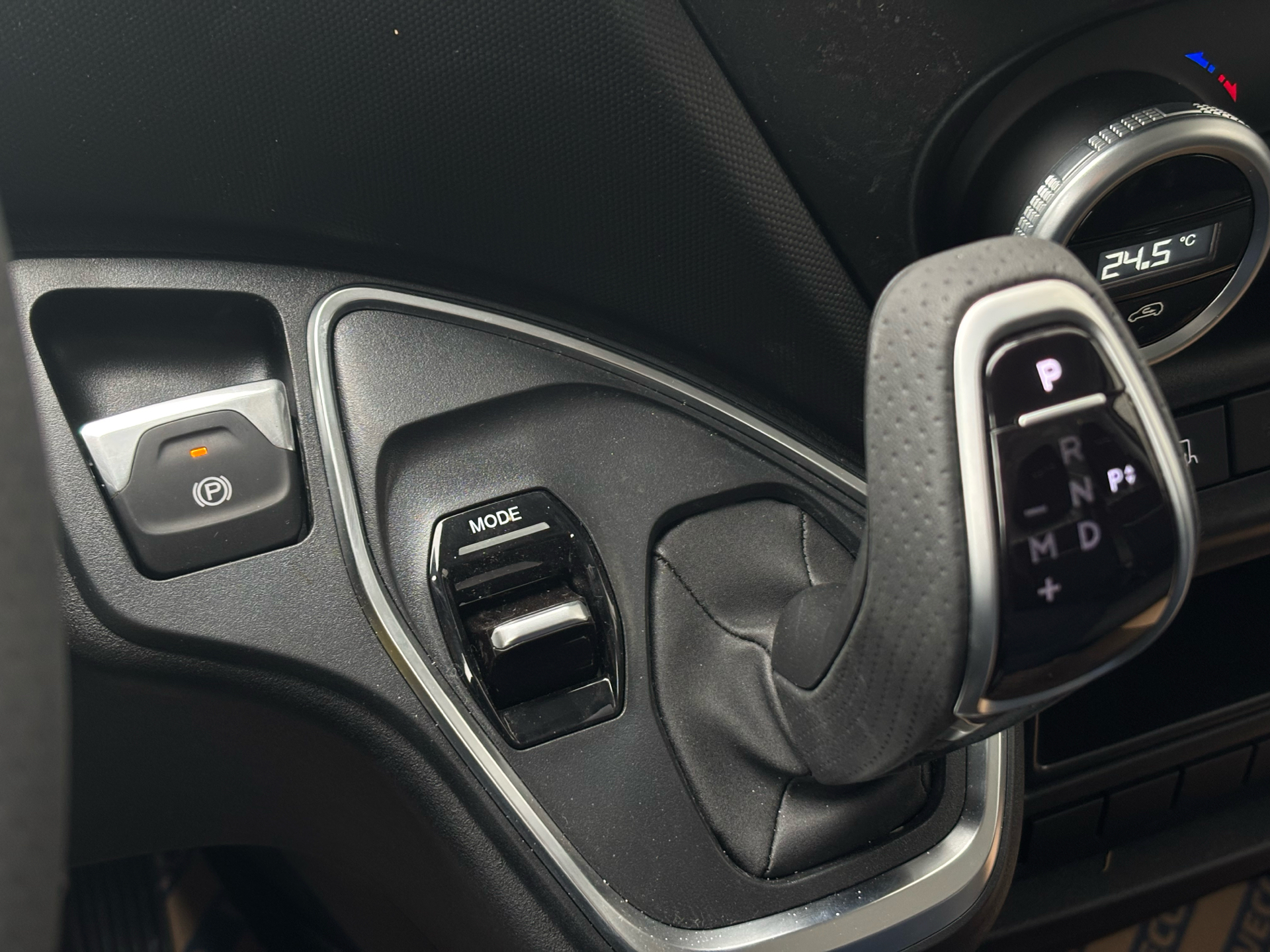 Billede af Iveco Daily 35S18 4800mm 3,0 D 176HK Ladv./Chas. 8g Aut.