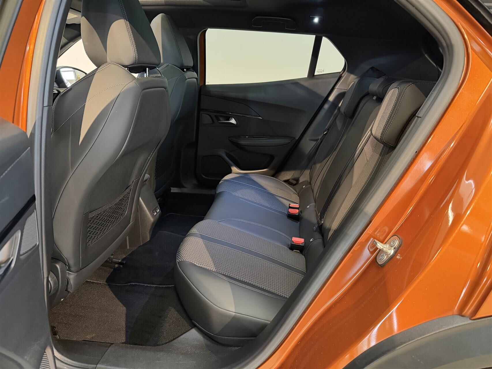 Billede af Peugeot 2008 1,2 PureTech GT Line EAT8 130HK 5d 8g Aut.