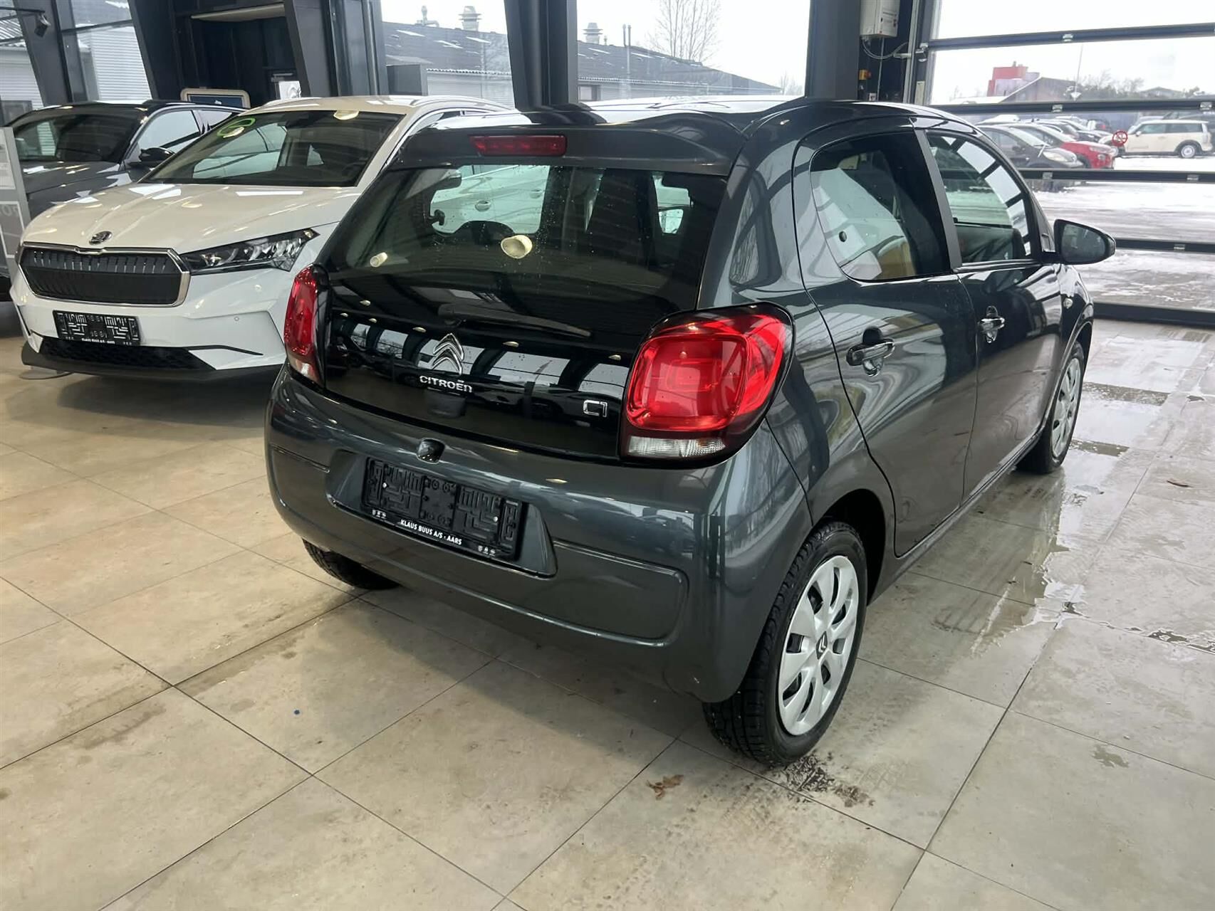 Billede af Citroën C1 1,0 VTi Shine 72HK 5d