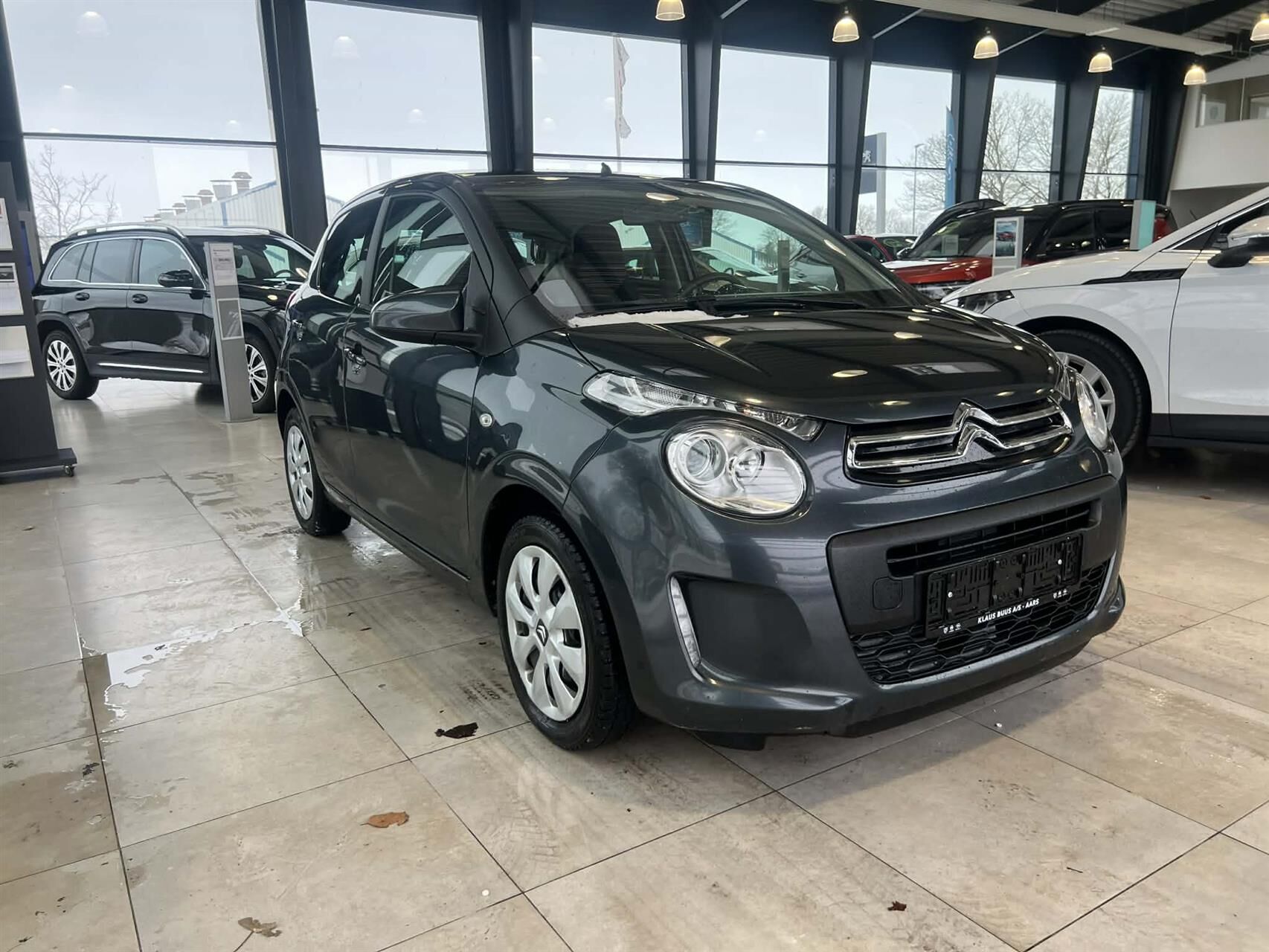 Billede af Citroën C1 1,0 VTi Shine 72HK 5d