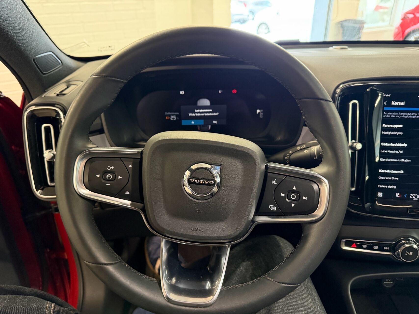 Billede af Volvo C40 P6 Recharge Core 231HK 4d Aut.