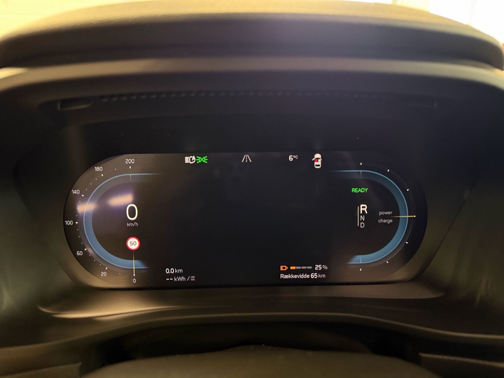 Billede af Volvo C40 P6 Recharge Core 231HK 4d Aut.