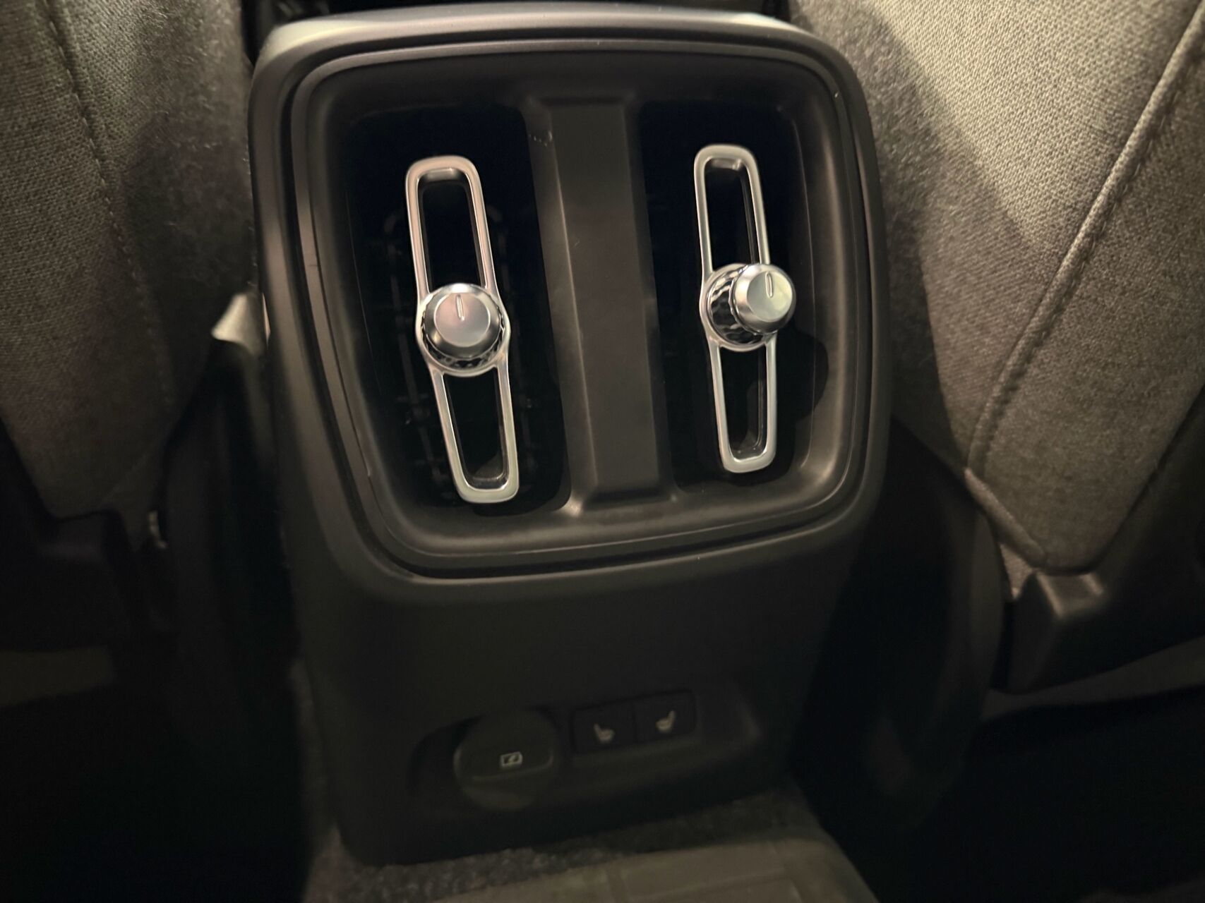 Billede af Volvo C40 P6 Recharge Core 231HK 4d Aut.