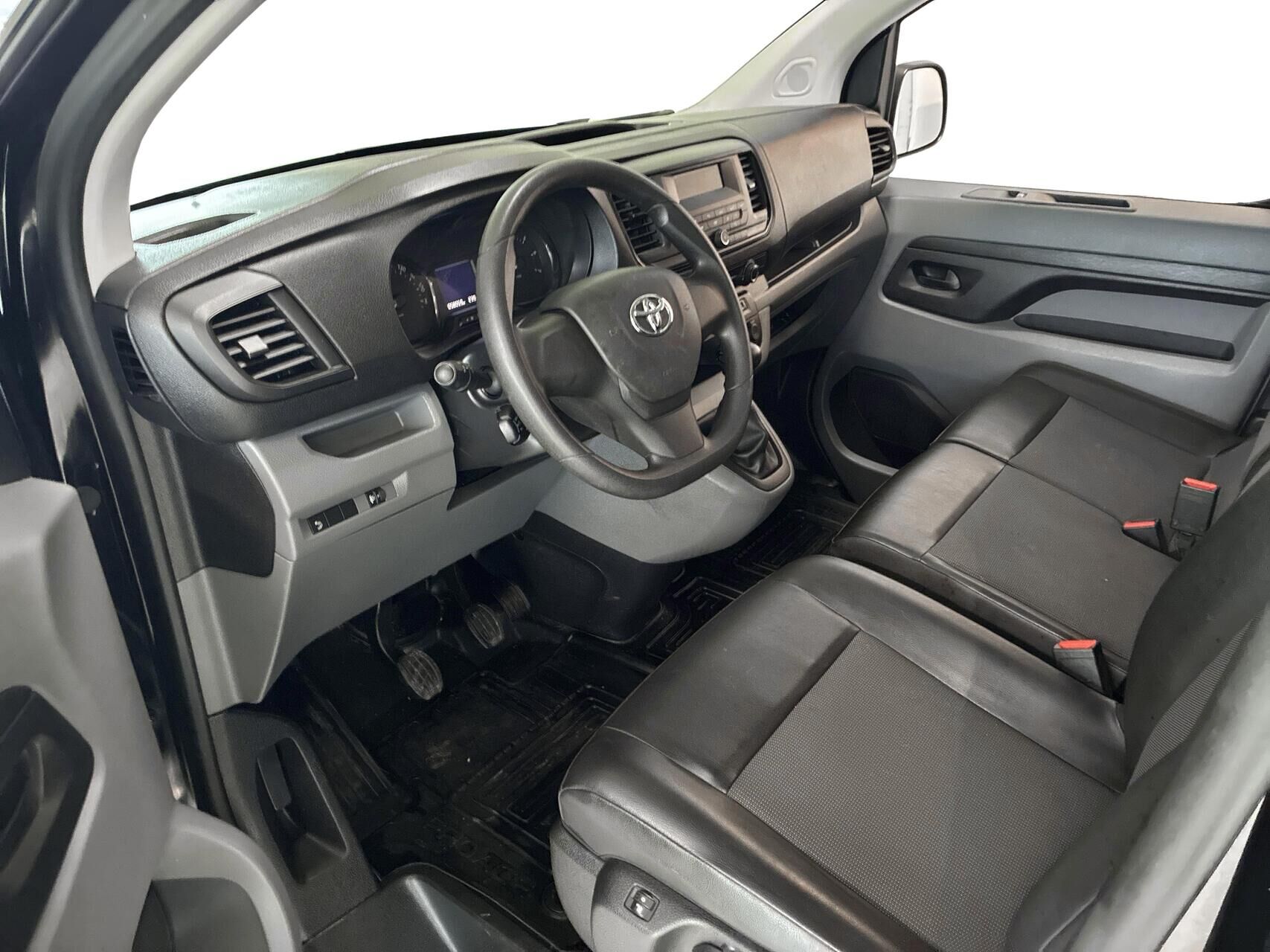 Billede af Toyota Proace Long 2,0 D Comfort 122HK Van 6g