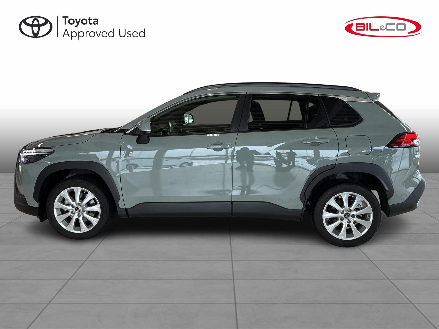 Billede af Toyota Corolla Cross 1,8 Hybrid Style Comfort 140HK 5d Aut.