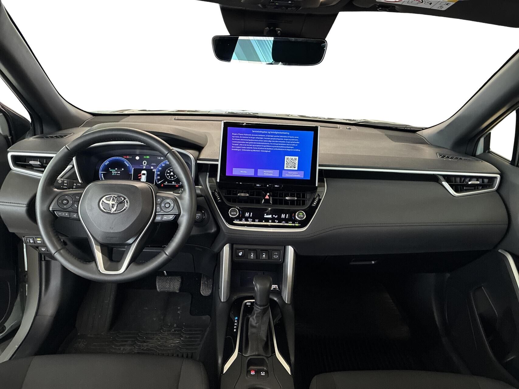 Billede af Toyota Corolla Cross 1,8 Hybrid Style Comfort 140HK 5d Aut.