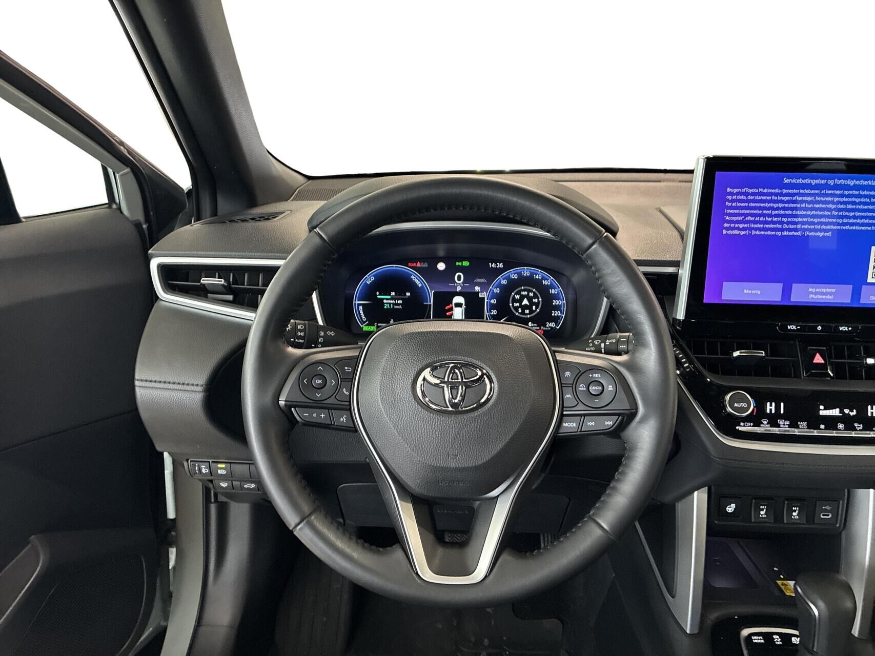 Billede af Toyota Corolla Cross 1,8 Hybrid Style Comfort 140HK 5d Aut.