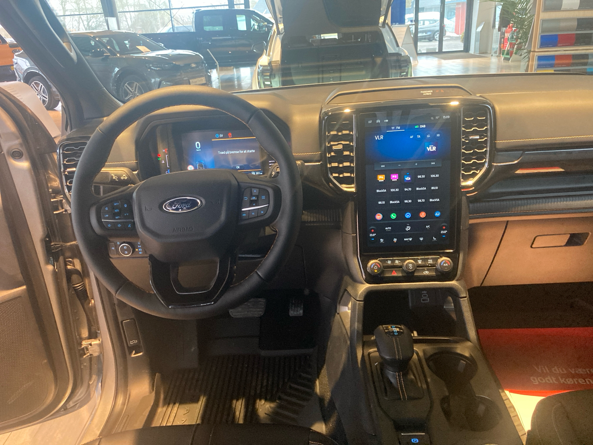 Billede af Ford Ranger Double Cab 2,0 EcoBlue Wildtrak e-4WD 205HK Pick-Up 10g Aut.