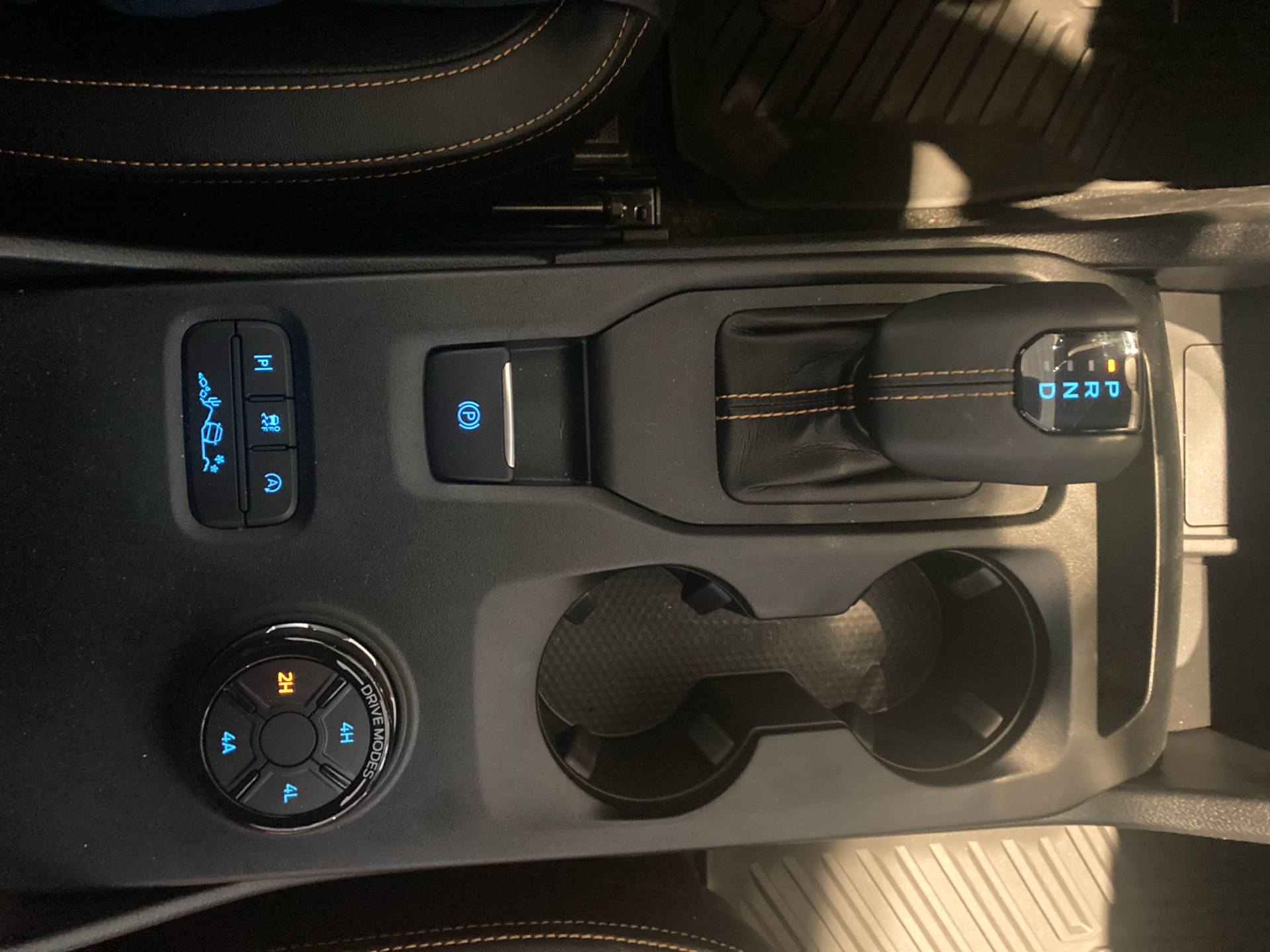 Billede af Ford Ranger Double Cab 2,0 EcoBlue Wildtrak e-4WD 205HK Pick-Up 10g Aut.