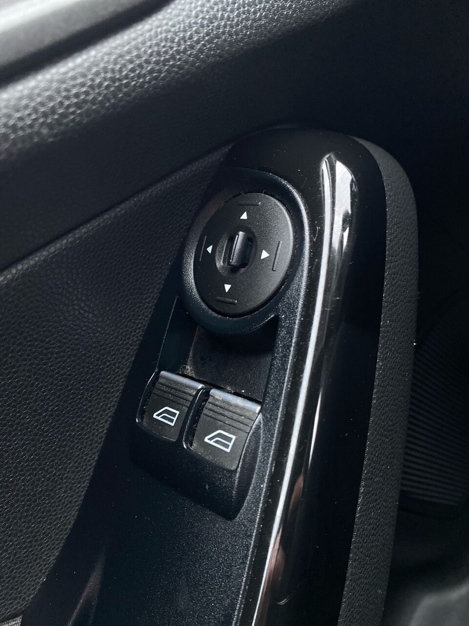 Billede af Ford Fiesta 1,0 EcoBoost Titanium Start/Stop 125HK 5d