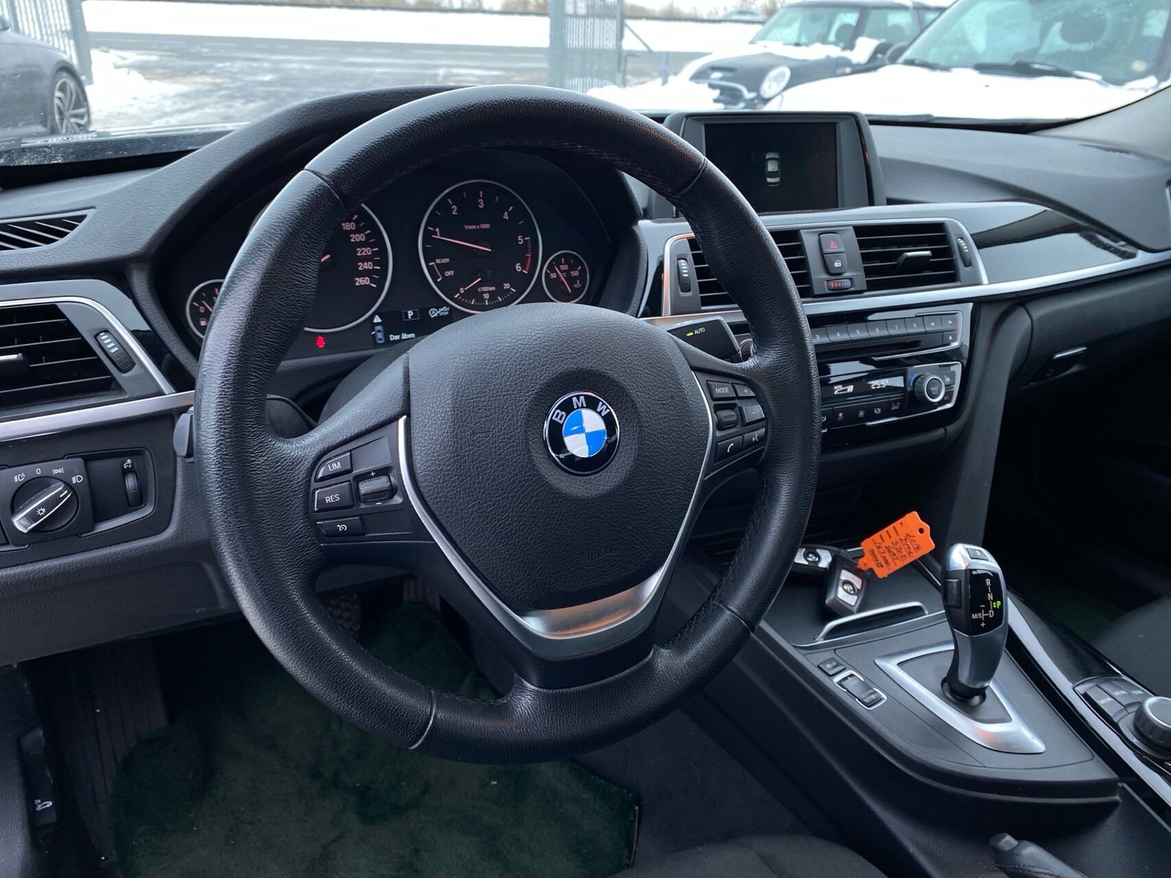 Billede af BMW 320d 2,0 D Executive Steptronic 190HK 8g Aut.