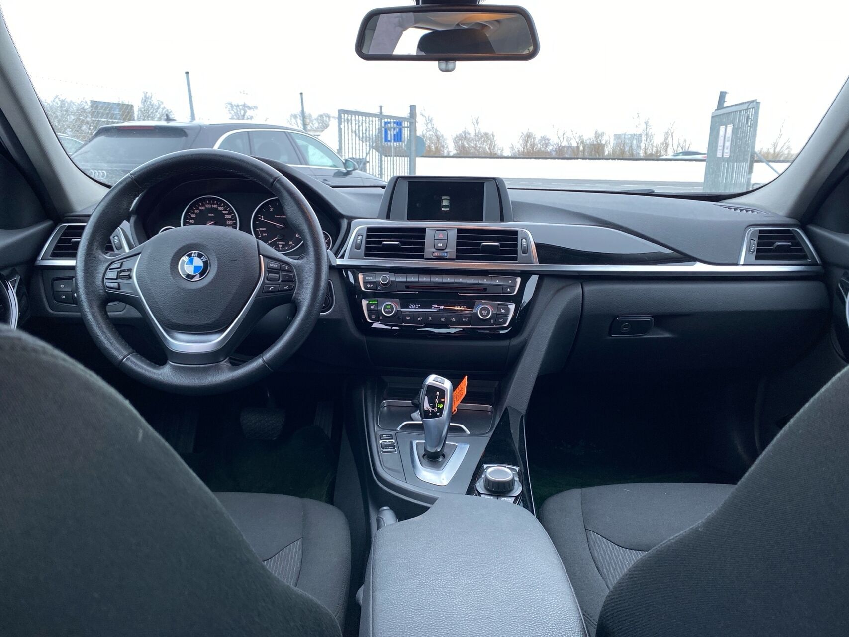 Billede af BMW 320d 2,0 D Executive Steptronic 190HK 8g Aut.