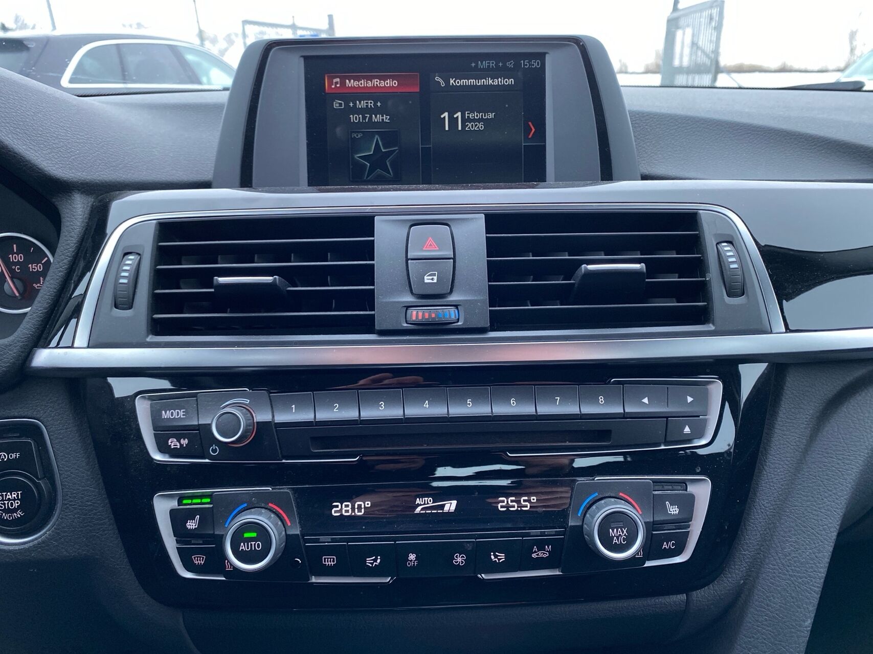 Billede af BMW 320d 2,0 D Executive Steptronic 190HK 8g Aut.