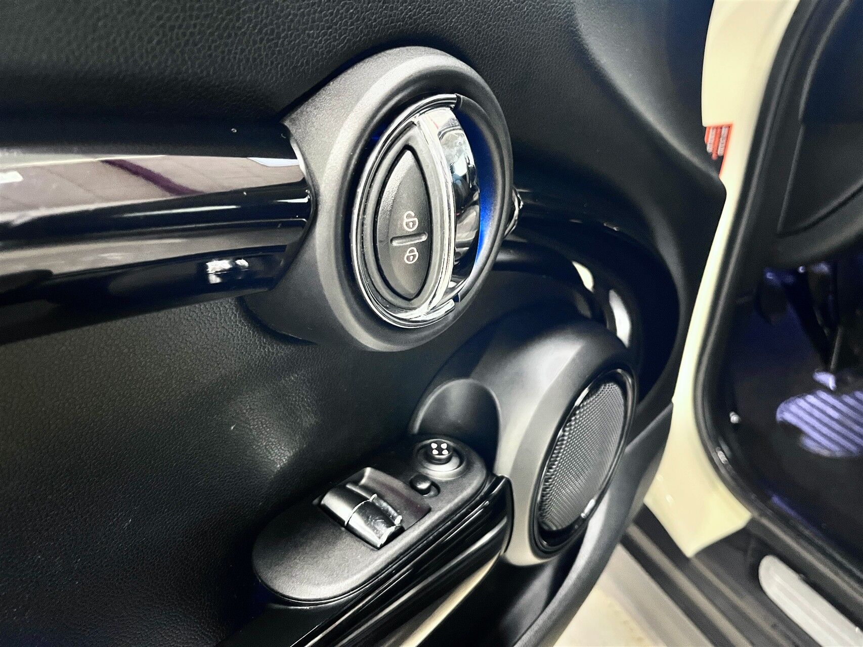 Billede af Mini One 1,2 102HK 3d 6g